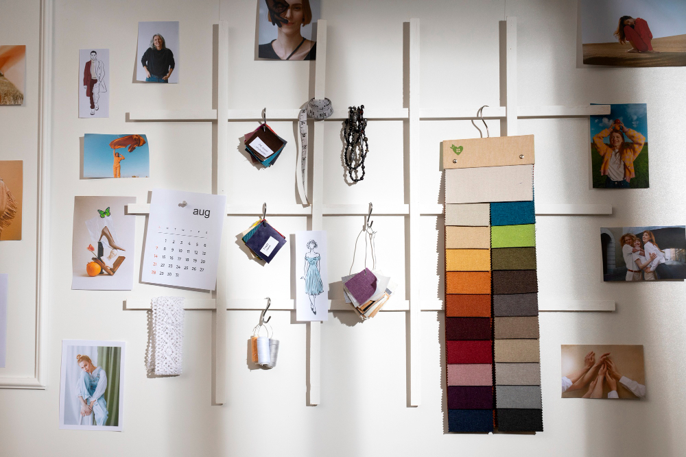 Pared de collage artístico